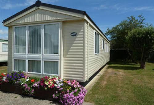 Hotel Copthorne Caravans Merston Exteriér fotografie